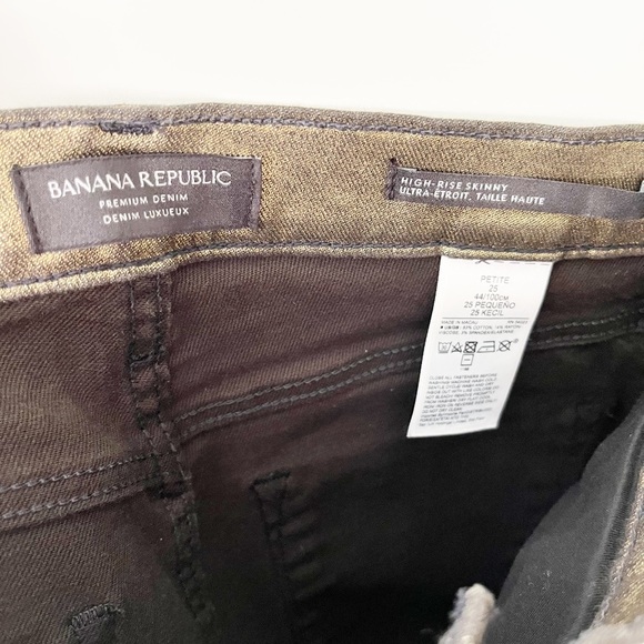 BNWOT Banana Republic Premium denim in Gold - Picture 4 of 4